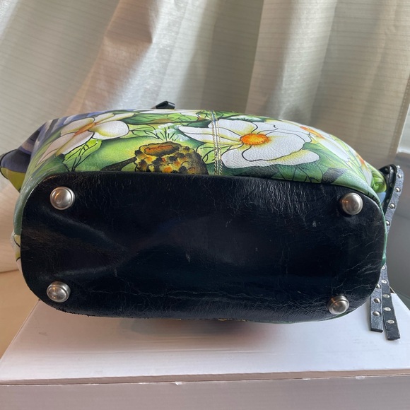 Sharif 100% Leather NWT Shoulder Bag Hand Painted Floral Flowers - Picture 14 of 17